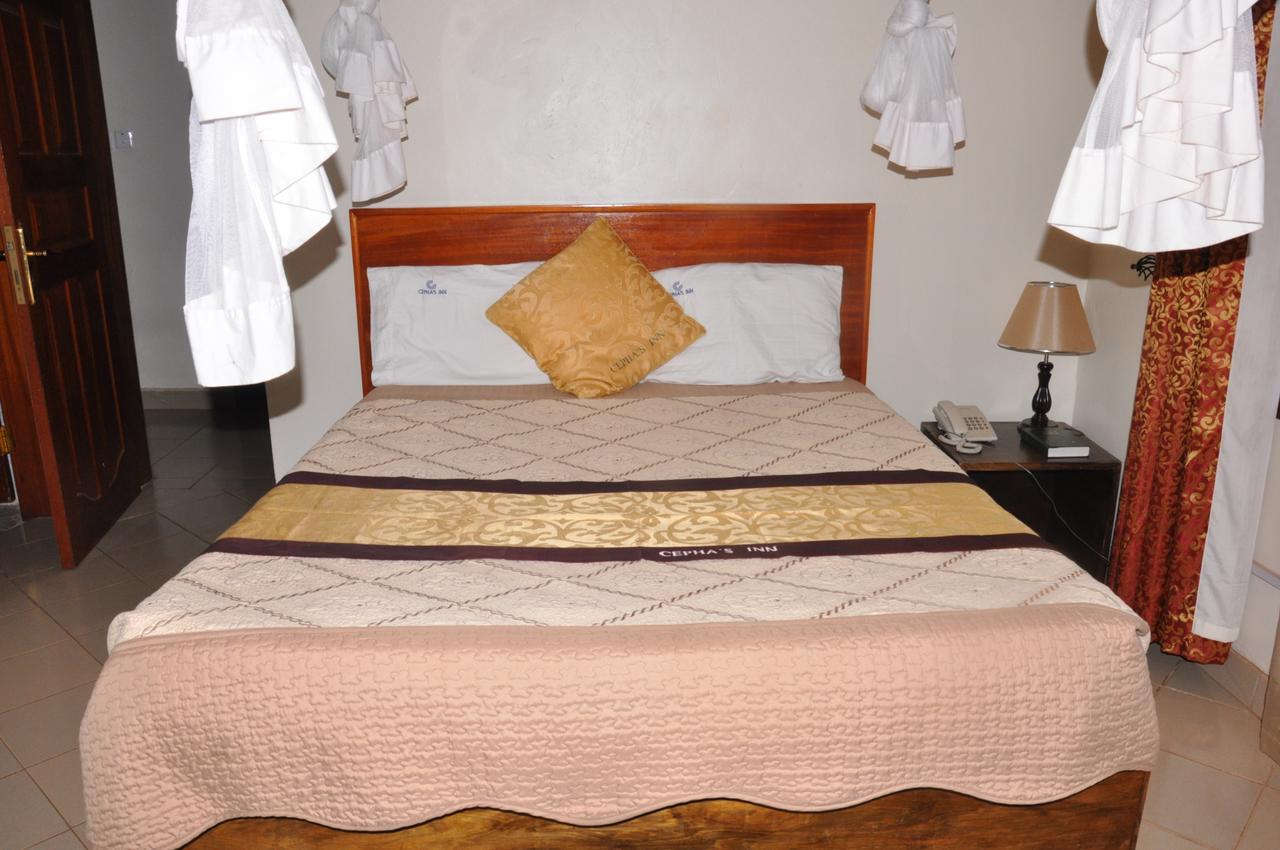 Cepha'S Inn Kabale Exterior foto
